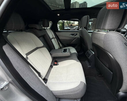 Сірий Ленд Ровер Рендж Ровер Велар, об'ємом двигуна 2 л та пробігом 30 тис. км за 39999 $, фото 54 на Automoto.ua