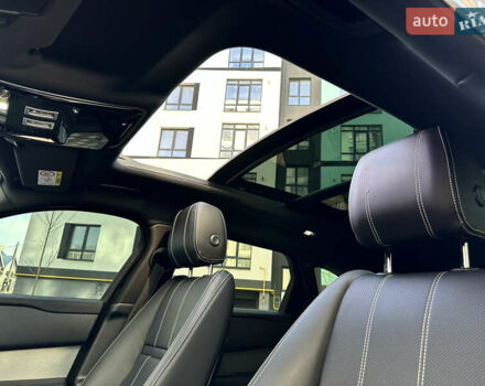 Серый Ленд Ровер Рендж Ровер Велар, объемом двигателя 2 л и пробегом 174 тыс. км за 34800 $, фото 48 на Automoto.ua