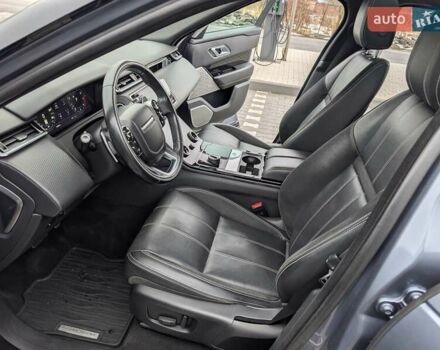 Серый Ленд Ровер Рендж Ровер Велар, объемом двигателя 3 л и пробегом 242 тыс. км за 29999 $, фото 37 на Automoto.ua