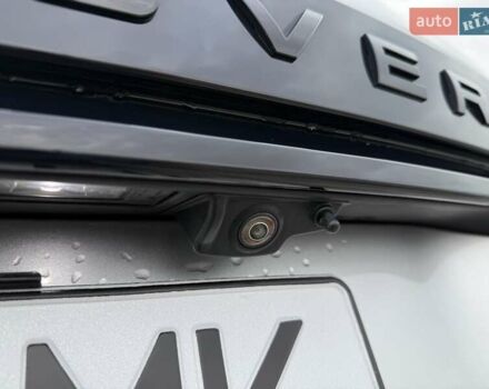 Сірий Ленд Ровер Рендж Ровер Велар, об'ємом двигуна 2 л та пробігом 130 тис. км за 34650 $, фото 10 на Automoto.ua