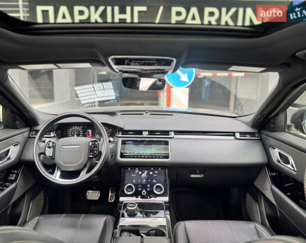 Серый Ленд Ровер Рендж Ровер Велар, объемом двигателя 2 л и пробегом 52 тыс. км за 32900 $, фото 16 на Automoto.ua