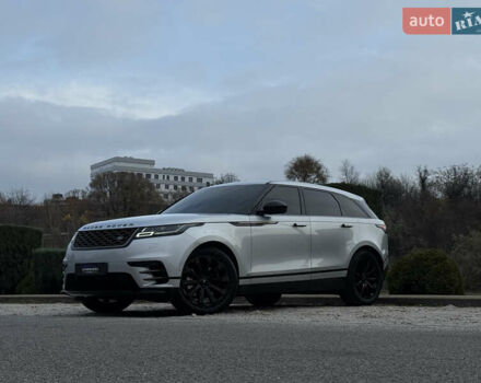 Серый Ленд Ровер Рендж Ровер Велар, объемом двигателя 3 л и пробегом 102 тыс. км за 38000 $, фото 1 на Automoto.ua
