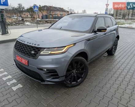 Серый Ленд Ровер Рендж Ровер Велар, объемом двигателя 3 л и пробегом 242 тыс. км за 29999 $, фото 2 на Automoto.ua