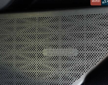 Серый Ленд Ровер Рендж Ровер Велар, объемом двигателя 3 л и пробегом 242 тыс. км за 25999 $, фото 36 на Automoto.ua