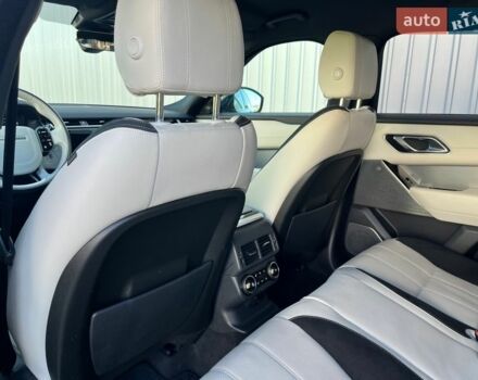 Сірий Ленд Ровер Рендж Ровер Велар, об'ємом двигуна 2 л та пробігом 109 тис. км за 37000 $, фото 39 на Automoto.ua