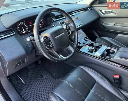 Сірий Ленд Ровер Рендж Ровер Велар, об'ємом двигуна 2 л та пробігом 130 тис. км за 34000 $, фото 10 на Automoto.ua