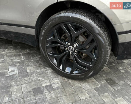 Сірий Ленд Ровер Рендж Ровер Велар, об'ємом двигуна 2 л та пробігом 30 тис. км за 39999 $, фото 71 на Automoto.ua