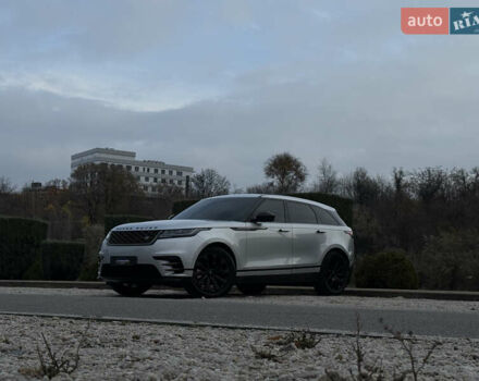Серый Ленд Ровер Рендж Ровер Велар, объемом двигателя 3 л и пробегом 102 тыс. км за 38000 $, фото 3 на Automoto.ua