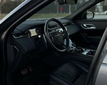 Серый Ленд Ровер Рендж Ровер Велар, объемом двигателя 2 л и пробегом 157 тыс. км за 34000 $, фото 11 на Automoto.ua