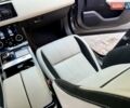 Сірий Ленд Ровер Рендж Ровер Велар, об'ємом двигуна 2 л та пробігом 90 тис. км за 37900 $, фото 30 на Automoto.ua