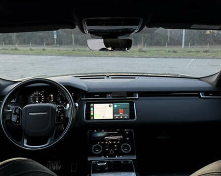 Серый Ленд Ровер Рендж Ровер Велар, объемом двигателя 2 л и пробегом 157 тыс. км за 34000 $, фото 18 на Automoto.ua