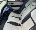 Сірий Ленд Ровер Рендж Ровер Велар, об'ємом двигуна 2 л та пробігом 188 тис. км за 33900 $, фото 14 на Automoto.ua