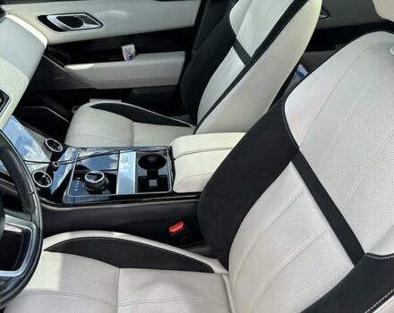 Сірий Ленд Ровер Рендж Ровер Велар, об'ємом двигуна 2 л та пробігом 138 тис. км за 42400 $, фото 30 на Automoto.ua