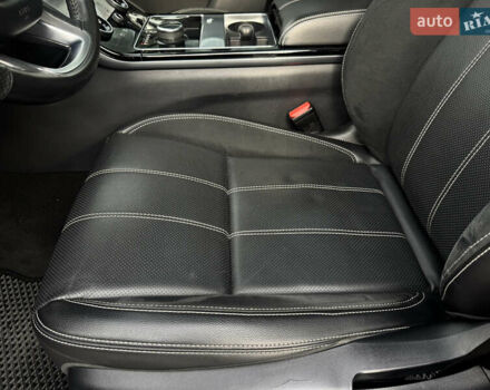 Ленд Ровер Рендж Ровер Велар 2019 в Ивано-Франковске на Automoto.ua Серый Ленд Ровер Рендж Ровер Велар, объемом двигателя 2 л и пробегом 81 тыс. км за 40900 $, фото 27 на Automoto.ua