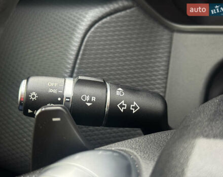 Ленд Ровер Рендж Ровер Велар 2019 в Ивано-Франковске на Automoto.ua Серый Ленд Ровер Рендж Ровер Велар, объемом двигателя 2 л и пробегом 81 тыс. км за 40900 $, фото 23 на Automoto.ua