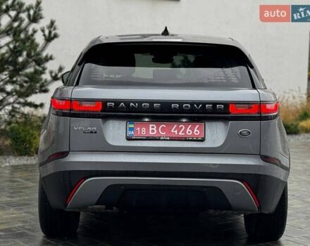 Серый Ленд Ровер Рендж Ровер Велар, объемом двигателя 2 л и пробегом 74 тыс. км за 30900 $, фото 7 на Automoto.ua