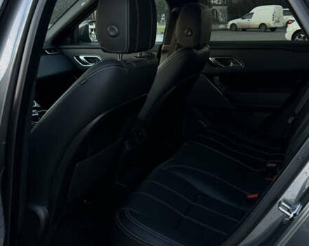 Серый Ленд Ровер Рендж Ровер Велар, объемом двигателя 2 л и пробегом 157 тыс. км за 34000 $, фото 17 на Automoto.ua