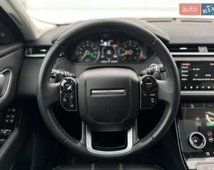 Серый Ленд Ровер Рендж Ровер Велар, объемом двигателя 2 л и пробегом 75 тыс. км за 29800 $, фото 9 на Automoto.ua