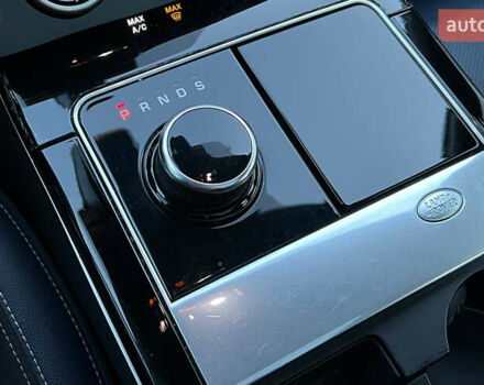 Ленд Ровер Рендж Ровер Велар 2019 в Львове на Automoto.ua Серый Ленд Ровер Рендж Ровер Велар, объемом двигателя 2 л и пробегом 114 тыс. км за 32800 $, фото 18 на Automoto.ua