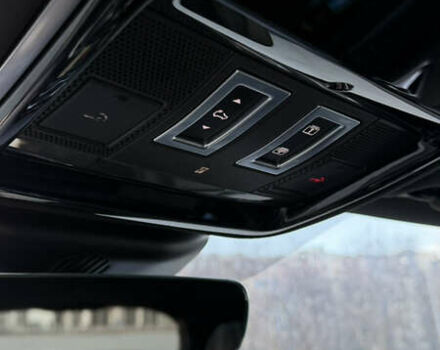 Серый Ленд Ровер Рендж Ровер Велар, объемом двигателя 2 л и пробегом 157 тыс. км за 34000 $, фото 16 на Automoto.ua