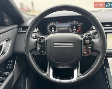 Серый Ленд Ровер Рендж Ровер Велар, объемом двигателя 2 л и пробегом 98 тыс. км за 33700 $, фото 11 на Automoto.ua