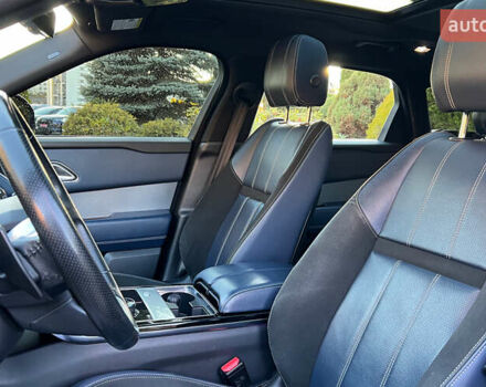 Ленд Ровер Рендж Ровер Велар 2019 в Львове на Automoto.ua Серый Ленд Ровер Рендж Ровер Велар, объемом двигателя 2 л и пробегом 114 тыс. км за 32800 $, фото 8 на Automoto.ua