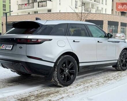 Серый Ленд Ровер Рендж Ровер Велар, объемом двигателя 2 л и пробегом 92 тыс. км за 32900 $, фото 7 на Automoto.ua
