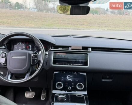 Сірий Ленд Ровер Рендж Ровер Велар, об'ємом двигуна 2 л та пробігом 157 тис. км за 34000 $, фото 15 на Automoto.ua
