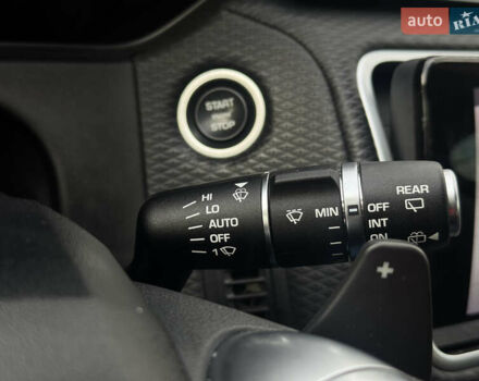 Ленд Ровер Рендж Ровер Велар 2019 в Ивано-Франковске на Automoto.ua Серый Ленд Ровер Рендж Ровер Велар, объемом двигателя 2 л и пробегом 81 тыс. км за 40900 $, фото 22 на Automoto.ua