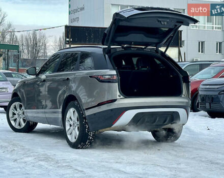 Сірий Ленд Ровер Рендж Ровер Велар, об'ємом двигуна 2 л та пробігом 61 тис. км за 37200 $, фото 23 на Automoto.ua