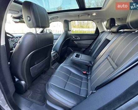 Серый Ленд Ровер Рендж Ровер Велар, объемом двигателя 2 л и пробегом 74 тыс. км за 30900 $, фото 25 на Automoto.ua