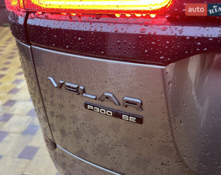 Сірий Ленд Ровер Рендж Ровер Велар, об'ємом двигуна 2 л та пробігом 70 тис. км за 45000 $, фото 12 на Automoto.ua