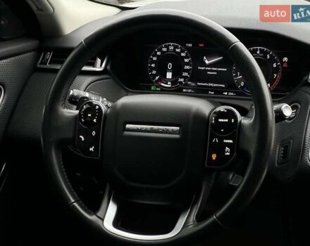 Серый Ленд Ровер Рендж Ровер Велар, объемом двигателя 2 л и пробегом 81 тыс. км за 38500 $, фото 15 на Automoto.ua