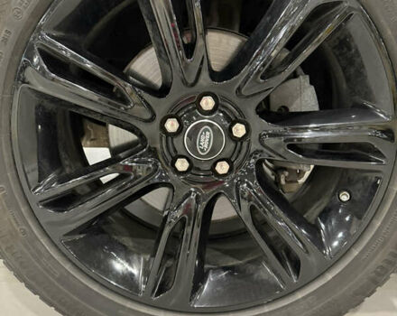 Серый Ленд Ровер Рендж Ровер Велар, объемом двигателя 2 л и пробегом 36 тыс. км за 48000 $, фото 12 на Automoto.ua