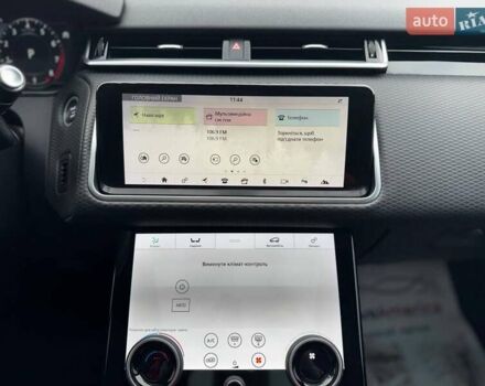 Серый Ленд Ровер Рендж Ровер Велар, объемом двигателя 2 л и пробегом 98 тыс. км за 33700 $, фото 18 на Automoto.ua