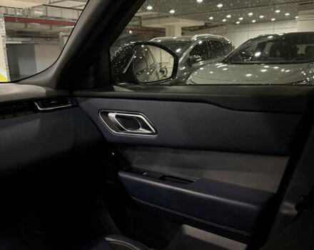 Серый Ленд Ровер Рендж Ровер Велар, объемом двигателя 2 л и пробегом 36 тыс. км за 48000 $, фото 14 на Automoto.ua