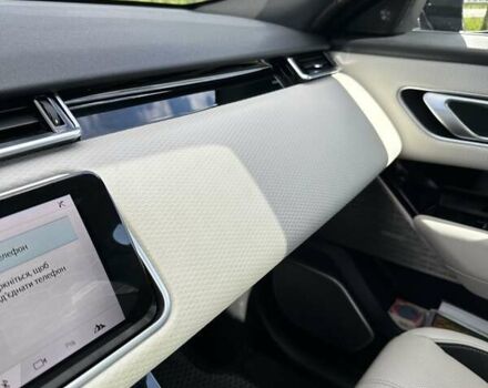 Сірий Ленд Ровер Рендж Ровер Велар, об'ємом двигуна 2 л та пробігом 138 тис. км за 42400 $, фото 31 на Automoto.ua