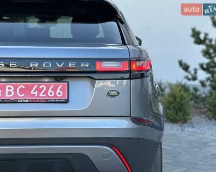 Серый Ленд Ровер Рендж Ровер Велар, объемом двигателя 2 л и пробегом 74 тыс. км за 33000 $, фото 9 на Automoto.ua