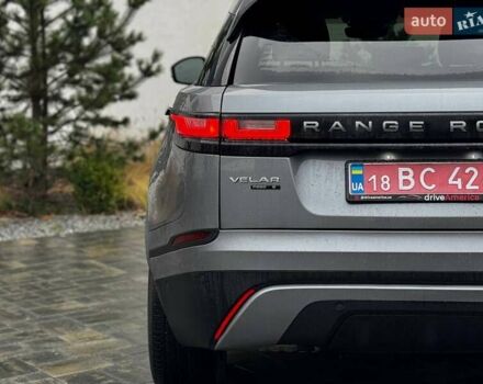 Серый Ленд Ровер Рендж Ровер Велар, объемом двигателя 2 л и пробегом 74 тыс. км за 30900 $, фото 9 на Automoto.ua