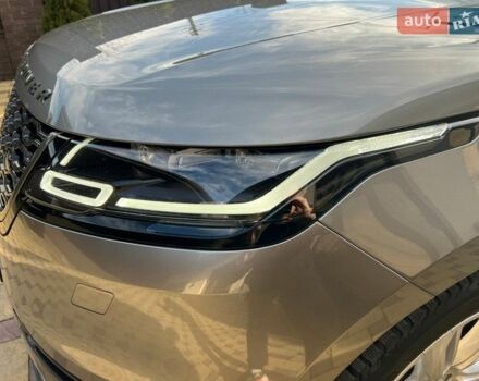 Сірий Ленд Ровер Рендж Ровер Велар, об'ємом двигуна 2 л та пробігом 71 тис. км за 45000 $, фото 11 на Automoto.ua