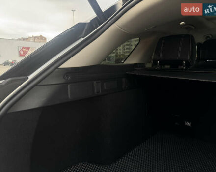 Ленд Ровер Рендж Ровер Велар 2019 в Ивано-Франковске на Automoto.ua Серый Ленд Ровер Рендж Ровер Велар, объемом двигателя 2 л и пробегом 81 тыс. км за 40900 $, фото 12 на Automoto.ua