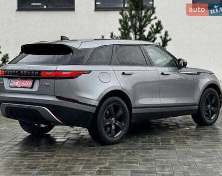 Серый Ленд Ровер Рендж Ровер Велар, объемом двигателя 2 л и пробегом 74 тыс. км за 30900 $, фото 5 на Automoto.ua