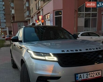 Серый Ленд Ровер Рендж Ровер Велар, объемом двигателя 2 л и пробегом 58 тыс. км за 40000 $, фото 5 на Automoto.ua