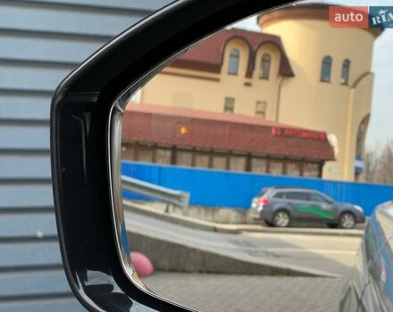 Серый Ленд Ровер Рендж Ровер Велар, объемом двигателя 3 л и пробегом 124 тыс. км за 53500 $, фото 11 на Automoto.ua