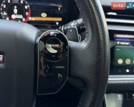 Сірий Ленд Ровер Рендж Ровер Велар, об'ємом двигуна 2 л та пробігом 92 тис. км за 32200 $, фото 20 на Automoto.ua