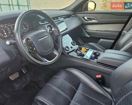 Серый Ленд Ровер Рендж Ровер Велар, объемом двигателя 2 л и пробегом 80 тыс. км за 36999 $, фото 8 на Automoto.ua