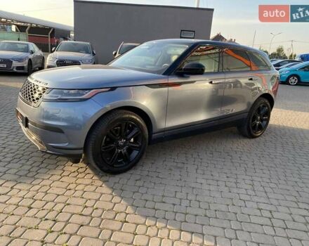 Серый Ленд Ровер Рендж Ровер Велар, объемом двигателя 2 л и пробегом 60 тыс. км за 33950 $, фото 3 на Automoto.ua