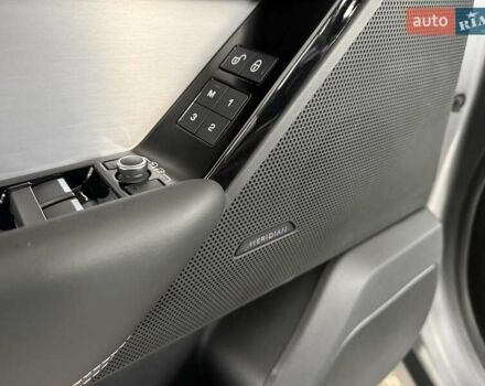 Ленд Ровер Рендж Ровер Велар 2020 в Днепре (Днепропетровске) на Automoto.ua Серый Ленд Ровер Рендж Ровер Велар, объемом двигателя 3 л и пробегом 115 тыс. км за 45500 $, фото 23 на Automoto.ua