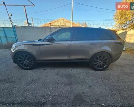 Серый Ленд Ровер Рендж Ровер Велар, объемом двигателя 2 л и пробегом 80 тыс. км за 36999 $, фото 4 на Automoto.ua