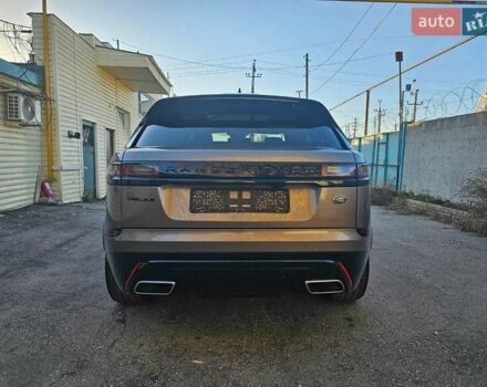 Серый Ленд Ровер Рендж Ровер Велар, объемом двигателя 2 л и пробегом 80 тыс. км за 36999 $, фото 3 на Automoto.ua